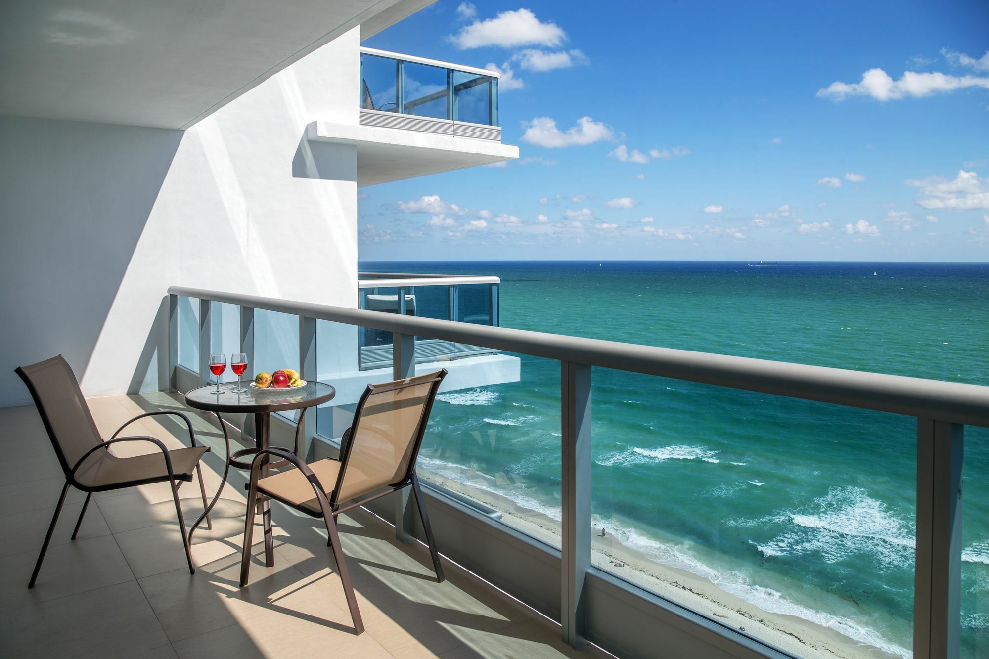Cote D'Azur Ocean Apartments Miami Beach Eksteriør billede